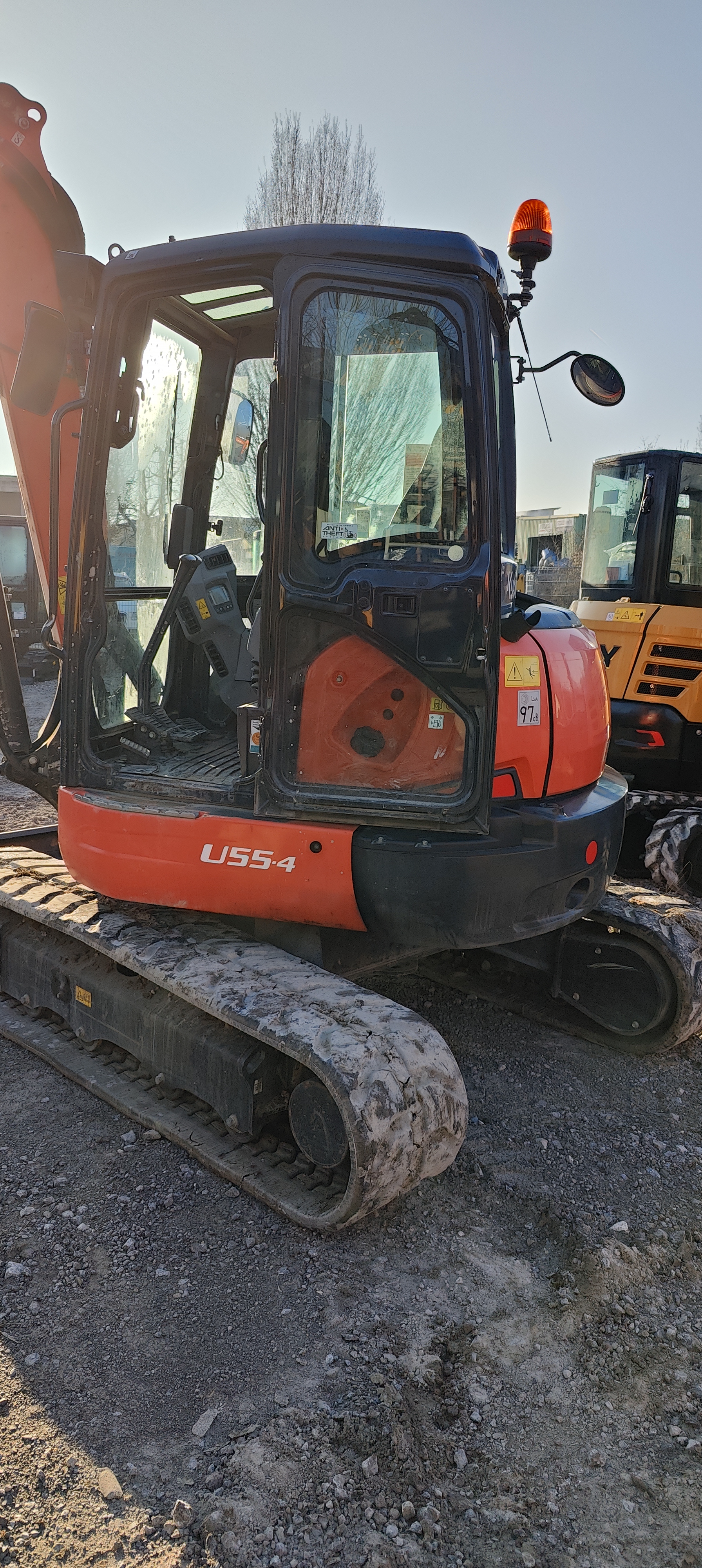 Kubota U55-4 mit Powertilt