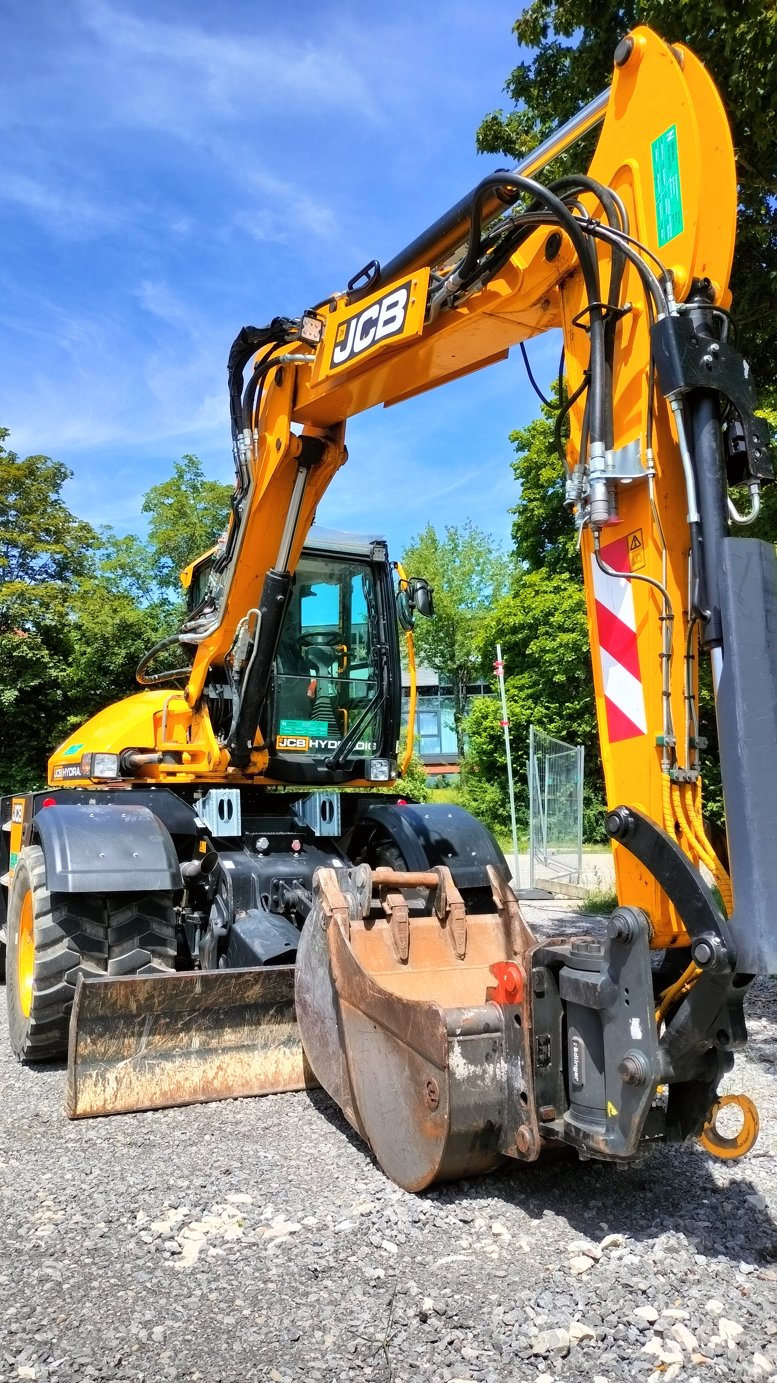 Mobilbagger Hydradig JCB 110W mit Powertilt gebraucht kaufen